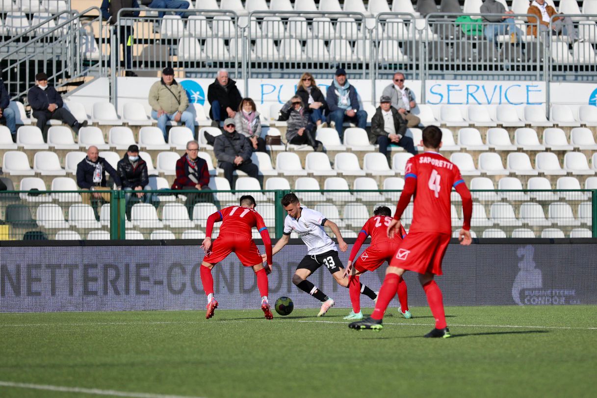 Pro Vercelli - Pro Patria 4-1: il tabellino