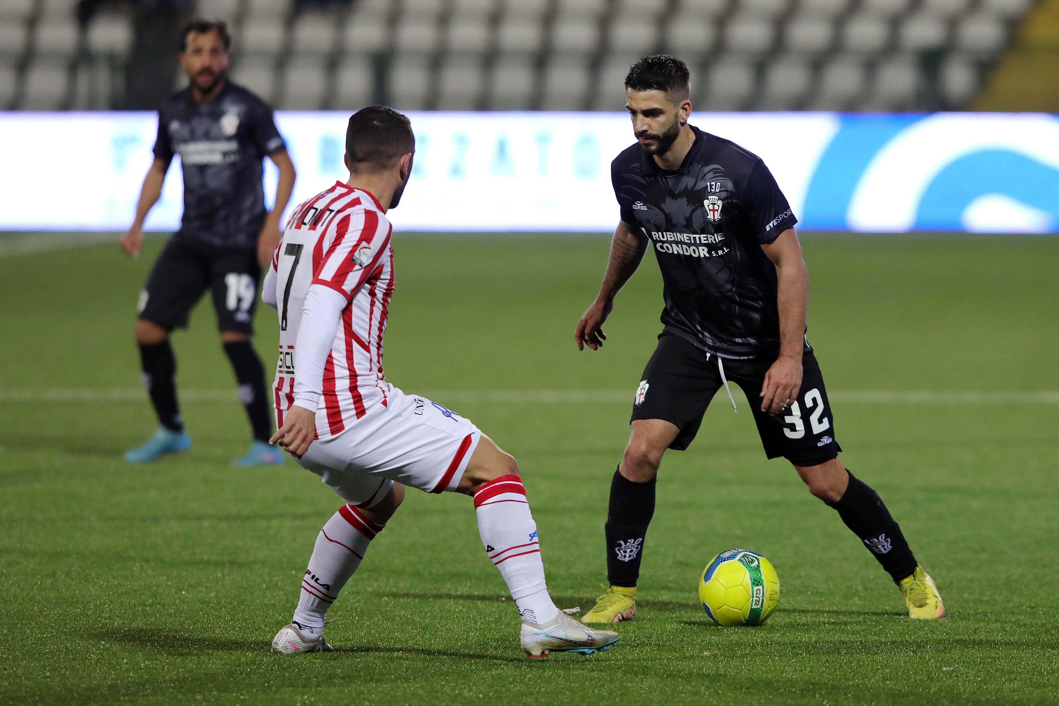 PRO VERCELLI - VICENZA 1-4: IL TABELLINO