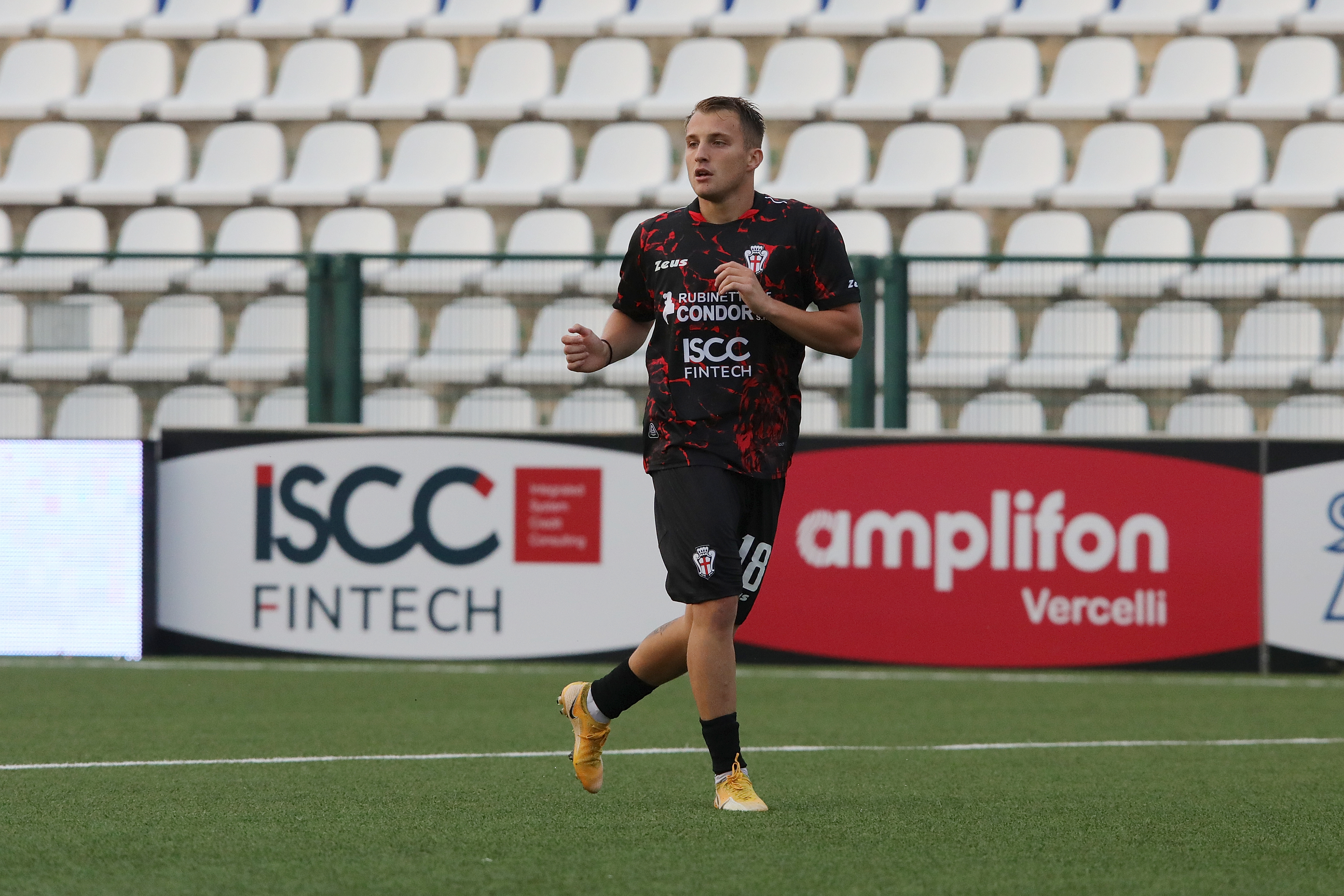 Filippo Gheza in prestito alla Lucchese