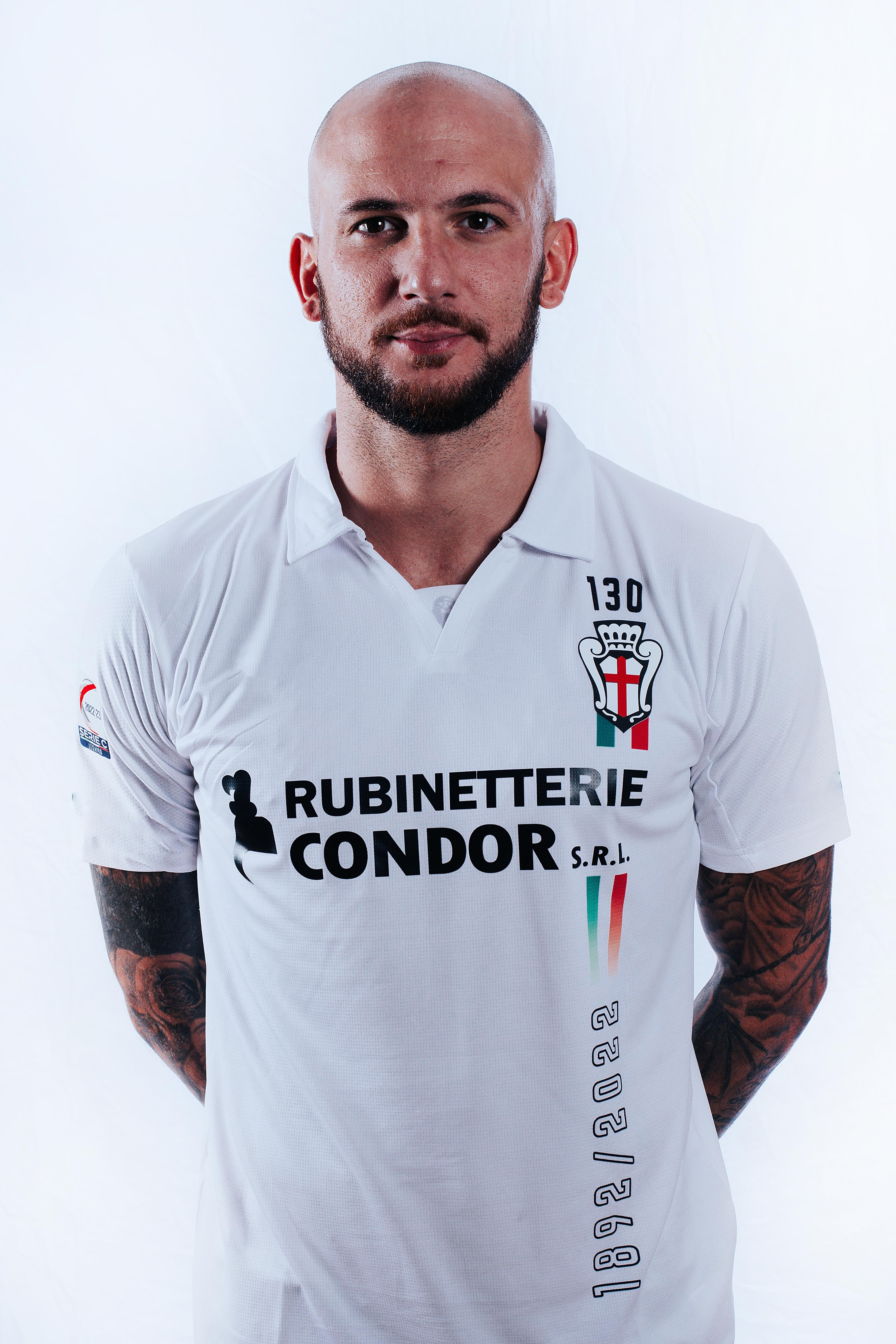 Simone Calvano Ceduto al Taranto