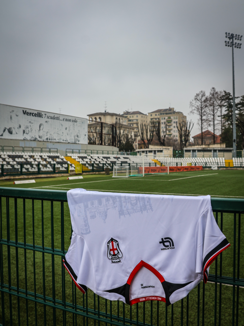 Pro Vercelli Presenta “LA MAGLIA DELLA CITTÀ”