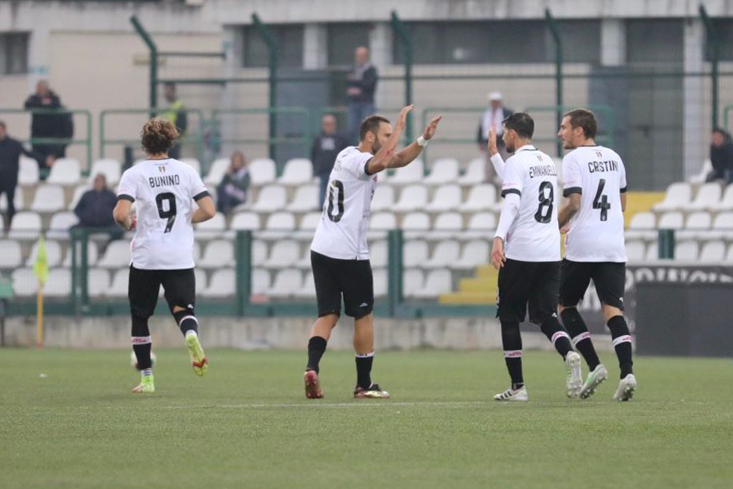 Pro Vercelli - Giana Erminio 2-1: Il Tabellino